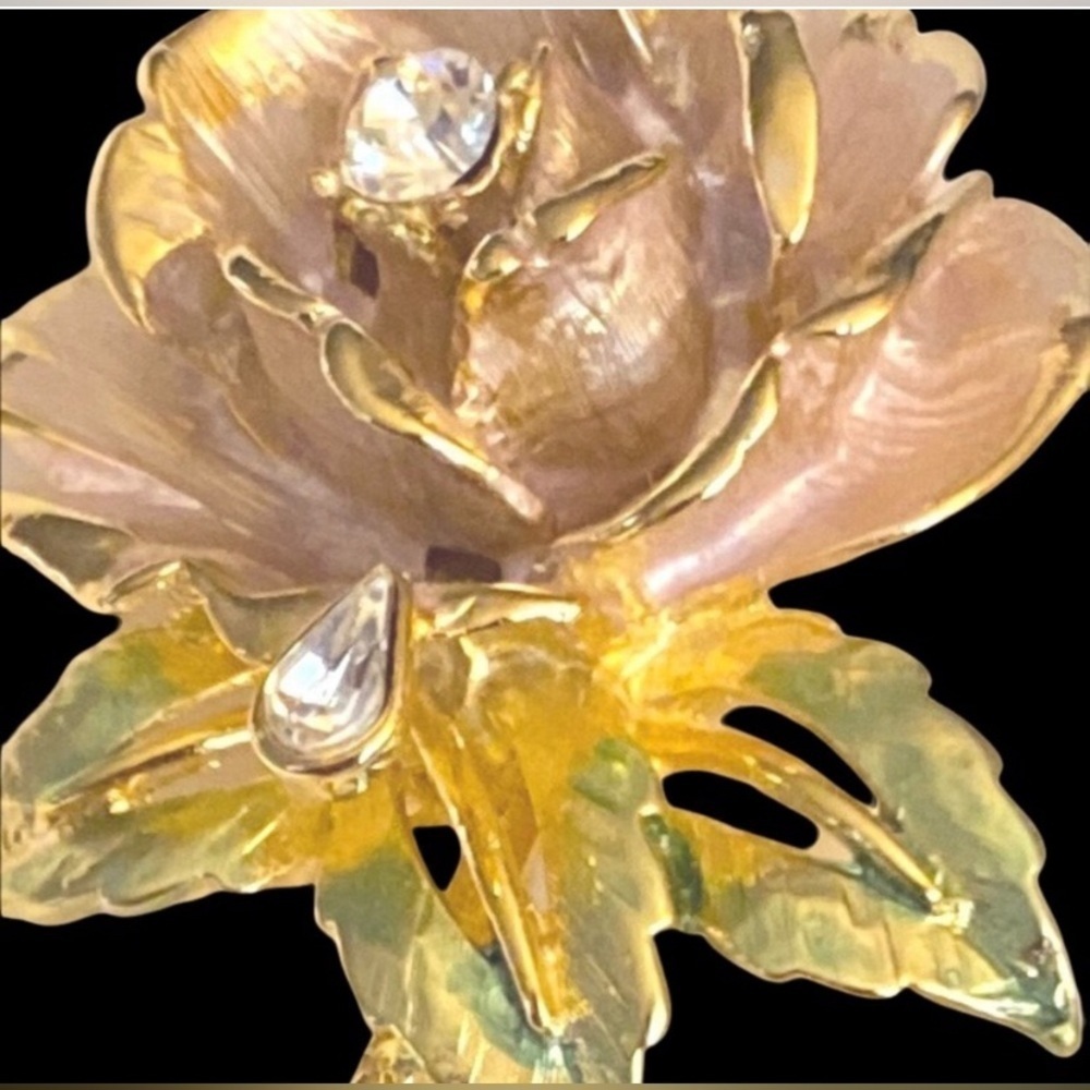NWT vintage 1997 RJ Graziano England’s Rose Diana brooch & pierced earring set - Picture 9 of 14